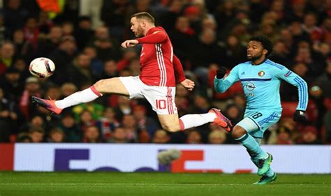 Manchester United big winners, Southampton left sweating | India.com