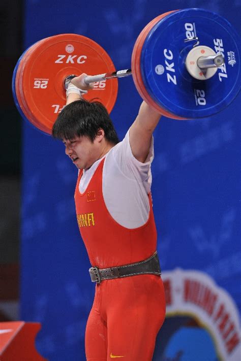 s举重运动员的睾丸图文话题讨论