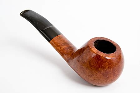 Charatan Diplomat › Turmsegler