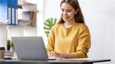 Digital Learning and Employee Development 的图像结果