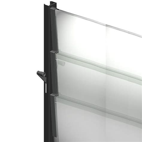 Unlocking Louvre Window Locks without a Key 的图像结果