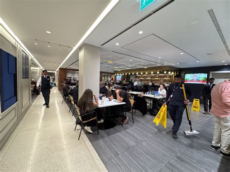 Review: AmEx Centurion Lounge, London Heathrow (LHR) - The Alviator