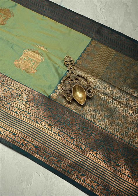 Green Dual Tone Kanchi Semi Silk Saree with Temple Chariot Zari Buttas ...