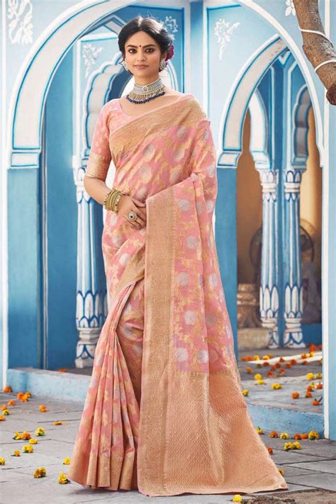 Buy Flamingo Pink Linen Saree 54901 Online | Karagiri
