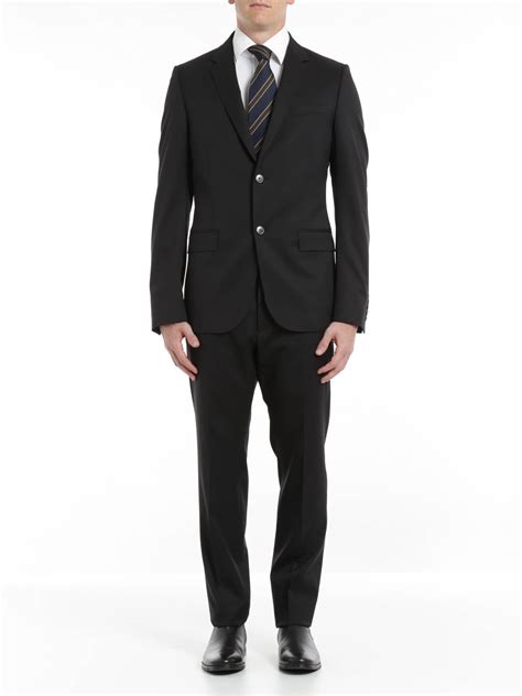 Gucci Suit 的图像结果