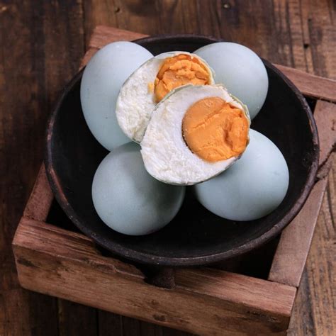 15 Best Duck Egg Recipes (Delicious Ways To Cook Duck Eggs)