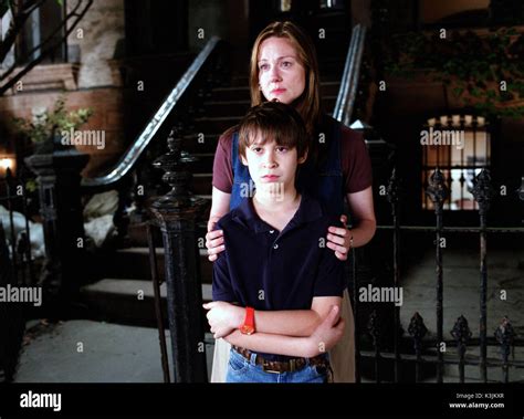 THE SQUID AND THE WHALE OWEN KLINE, LAURA LINNEY THE SQUID AND THE ...