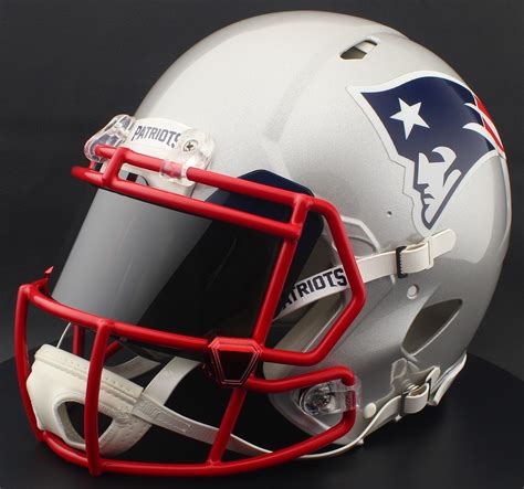 NEW ENGLAND PATRIOTS NFL Gameday AUTHENTIC Football Helmet w/ Eye ...