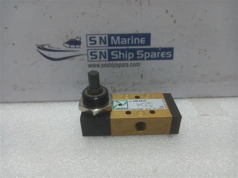 Pneumax 228.32.27 - 3/2 Selector Switch Valve – S N Marine