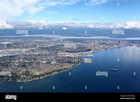 Seattle Aerial View 的图像结果