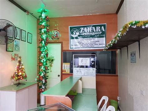 HUGE SALE‼️, Menghnani Building, Rizal Street, Silay City, Philippines ...