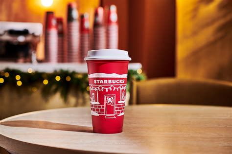 Starbucks launches new holiday merch amid viral Bearista cup frenzy ...
