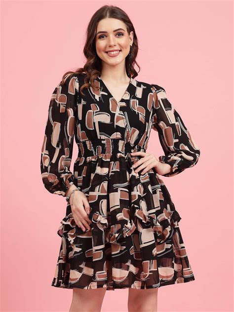 Black Geometric Printed V-Neck Smocked Fit & Flare Dress – CINK