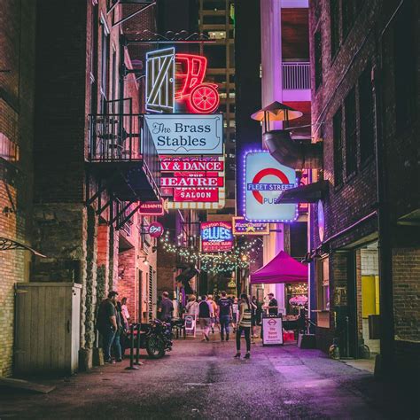 Nashville's Speakeasy Secrets: True Crime Tasting Pub Crawl | GetYourGuide