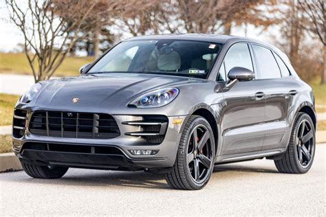 2016 Porsche Macan