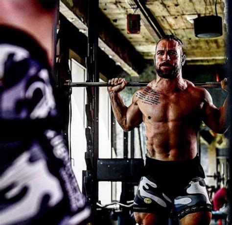 साइकिलिस्ट रॉबर्ट फोरस्टरमन की है 29 इंच की एक जांघ, बॉडी फिल्डरों को ...