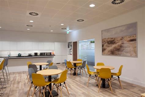 Tech Box 的图像结果