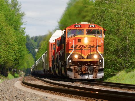 Bnsf Freight Train Bnsf Freight Train, Ca By Richard Hansen