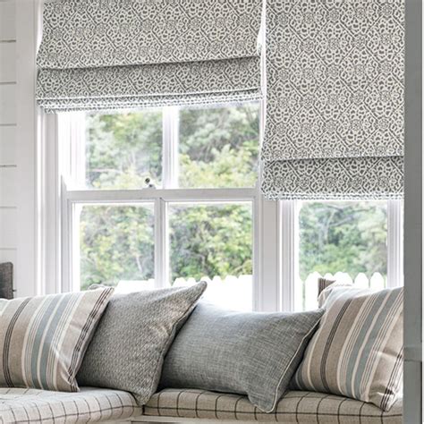 Roman Blinds | Dubai's Premier Curtain Sale & Installation Service