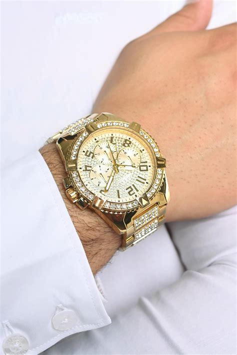 W0799G2 | GUESS Analog Champagne Dial Men's Watch – Sai Creations Watches