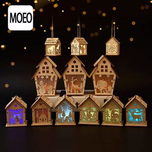 新款小号 圣诞新品木质装饰小木屋发光带灯挂件圣诞挂饰DIY小房子-阿里巴巴