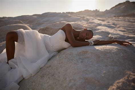 Straight wedding dress «Arlet» with corset | WONA Bridal