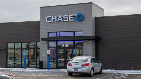 Chase bank set to close two branches in same state in October as ...