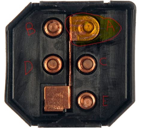 How to Fix Power Window Switch 的图像结果