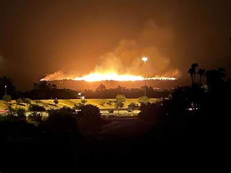 Salt River landfill fire: Why it smells like smoke in metro Phoenix