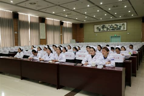 护理部开展2016年新上岗护士规范化培训_霍邱县第一人民医院