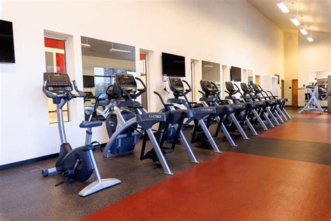 Cardinal Court | University Housing Services | Illinois State