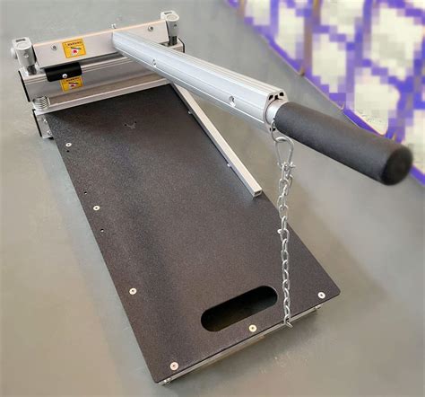 MantisTol 13" Pro Laminate Floor Cutter MC-330 with Laminate Floor ...