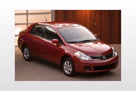 2010 Nissan Versa Specs, Prices, VINs & Recalls - AutoDetective