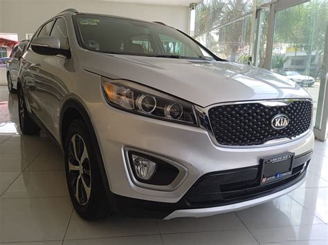 KIA SORENTO EX V6 2017 - Montoya Automotriz
