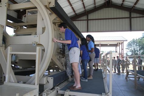 Cottonbalers teach high school students about Soldier life | Article ...