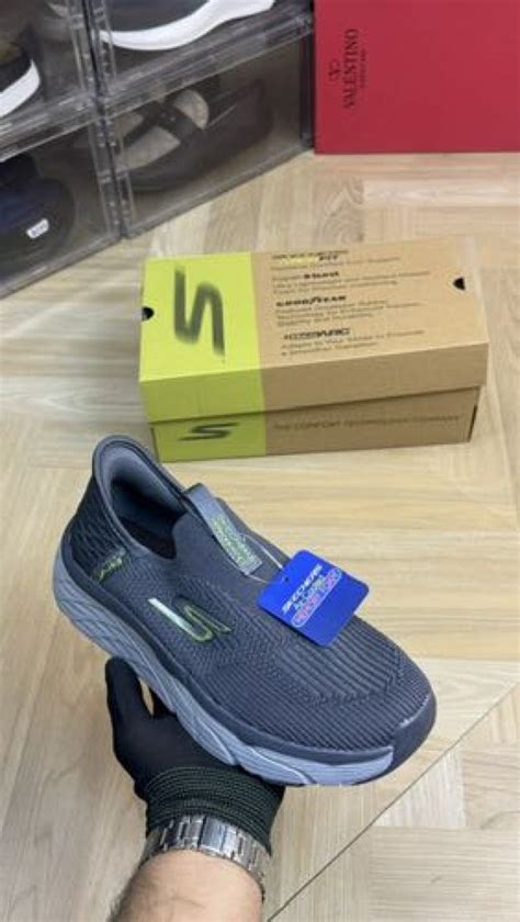 Skecher s Slip ins ?Dlux Walker? grey