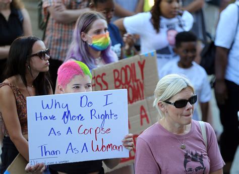 Hundreds gather to protest reversal of Roe vs. Wade, June 24, 2022 ...