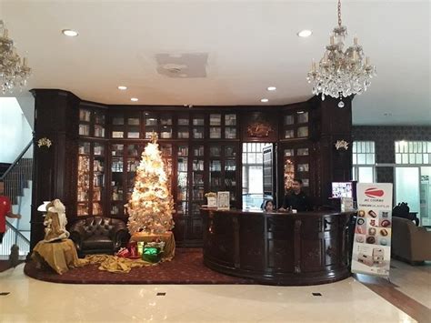 THE VICTORIA GUESTHOUSE (Bandung) - Hotel Reviews, Photos, Rate ...