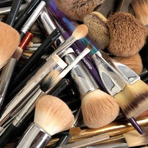 How To Wash Makeup Brushes | Deep Clean & Spot Clean Techniques