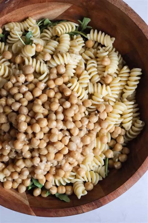 4-Ingredient Pasta Salad (Healthy)
