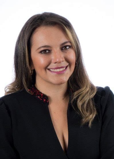 Nuestra Gente - Clasicas del amor - Un equipo lleno de pasión.