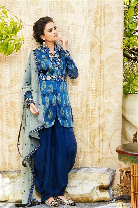 7 Tips To Rock a Punjabi Dress Design This Wedding Season