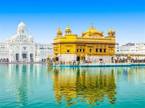 Cheap Domestic Flight Tickets, Book Lowest Air Tickets in India ...