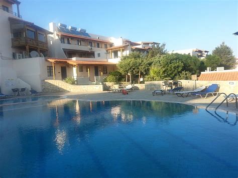 CRETA SUITES (Koutsounari, Crete) - Apartment Reviews, Photos, Rate ...