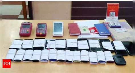 Kolkata Police busts fake call centre in Salt Lake; arrests 6 women, 2 ...