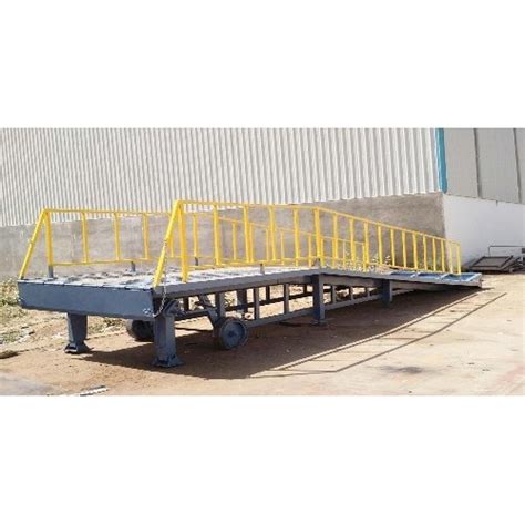 Mobile Dock Ramp Manufacturer in Ahmedabad, Gujarat, India