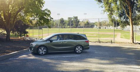 2018 Honda Odyssey Minivan Goes Official With 10-Speed Automatic Transmission - autoevolution