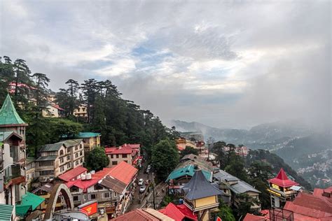 Treebo Premium Bridge View Regency Rooms: Pictures & Reviews - Tripadvisor