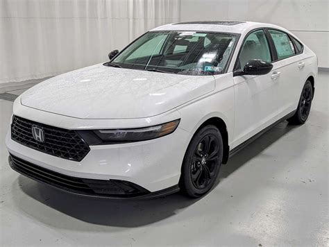 New 2025 Honda Accord SE in Platinum White Pearl | Greensburg, PA | #H11160