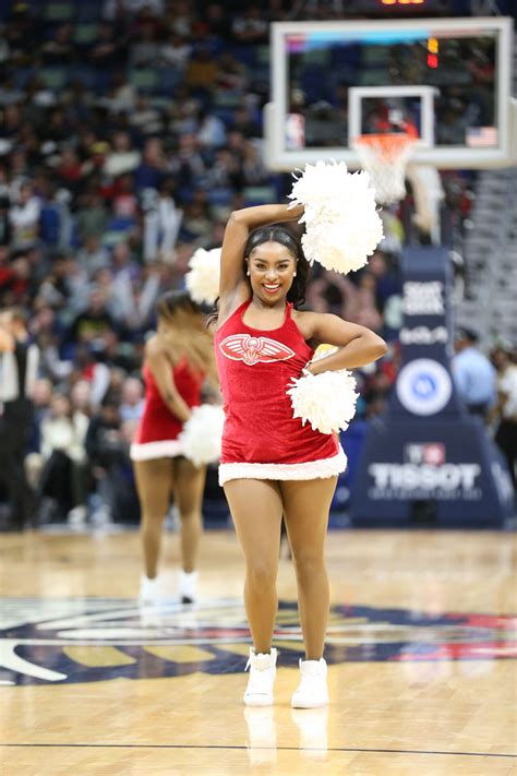 Photos: Pelicans vs. Spurs | Fans and Entertainment 12/22/22 Photo ...